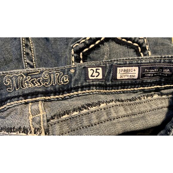 Miss Me Jeans Sz 25 30x25 Blue Boyfriend Embellished JPB5014 Mid Rise Med Wash - Picture 8 of 9